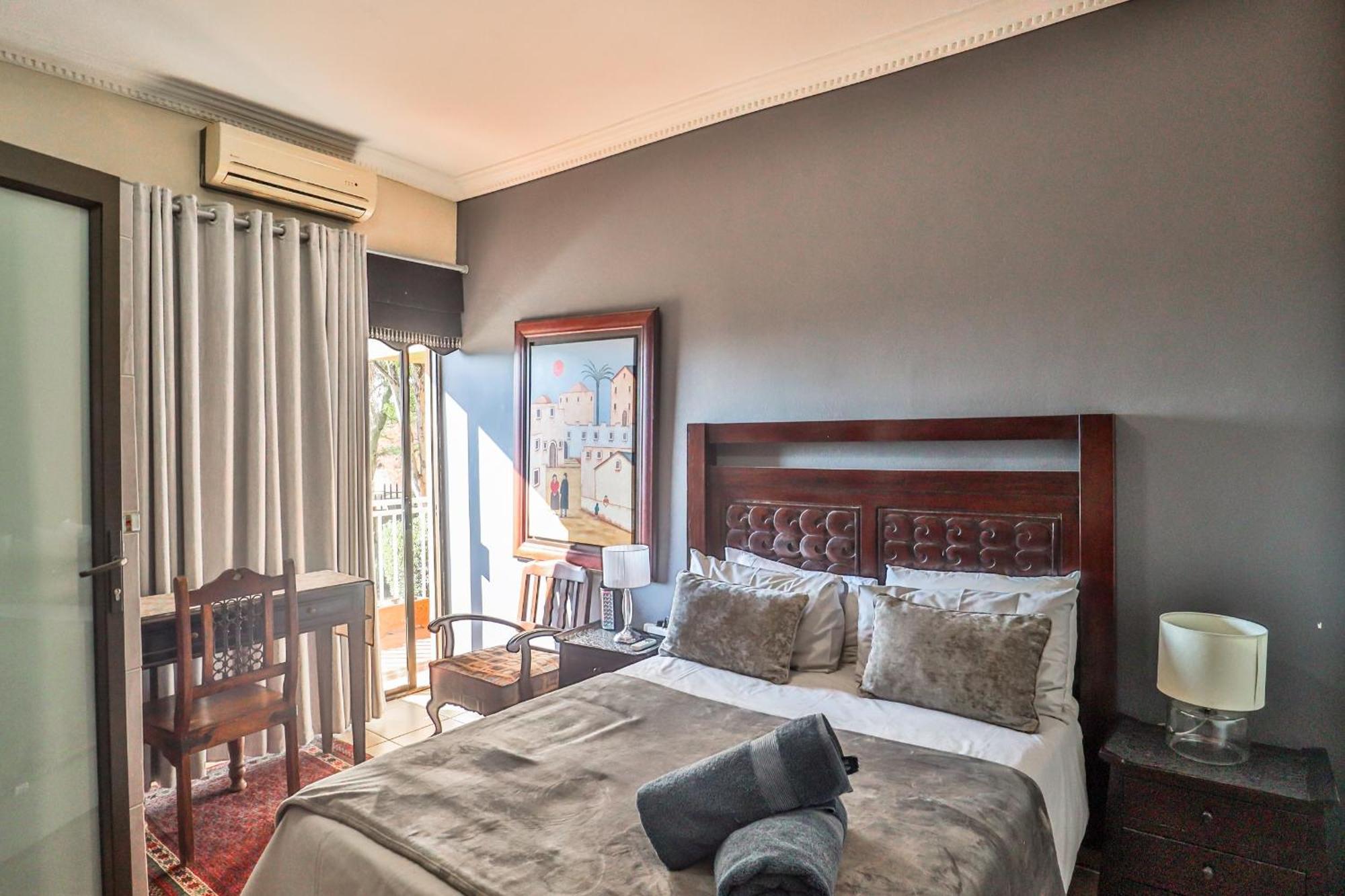Sunset Ridge Guest House Rustenburg Extérieur photo