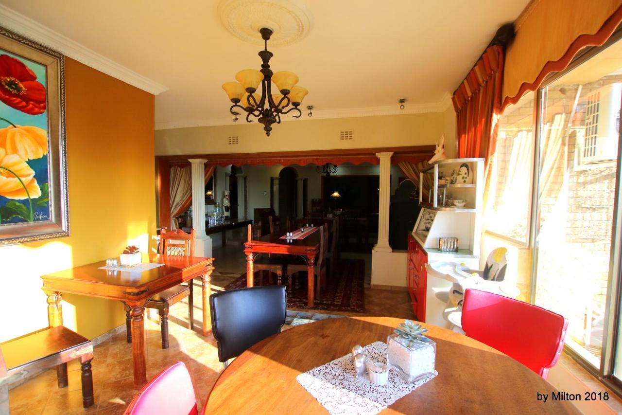Sunset Ridge Guest House Rustenburg Extérieur photo